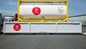 Spilltainer with tank container liquid on storage - Eurotainer