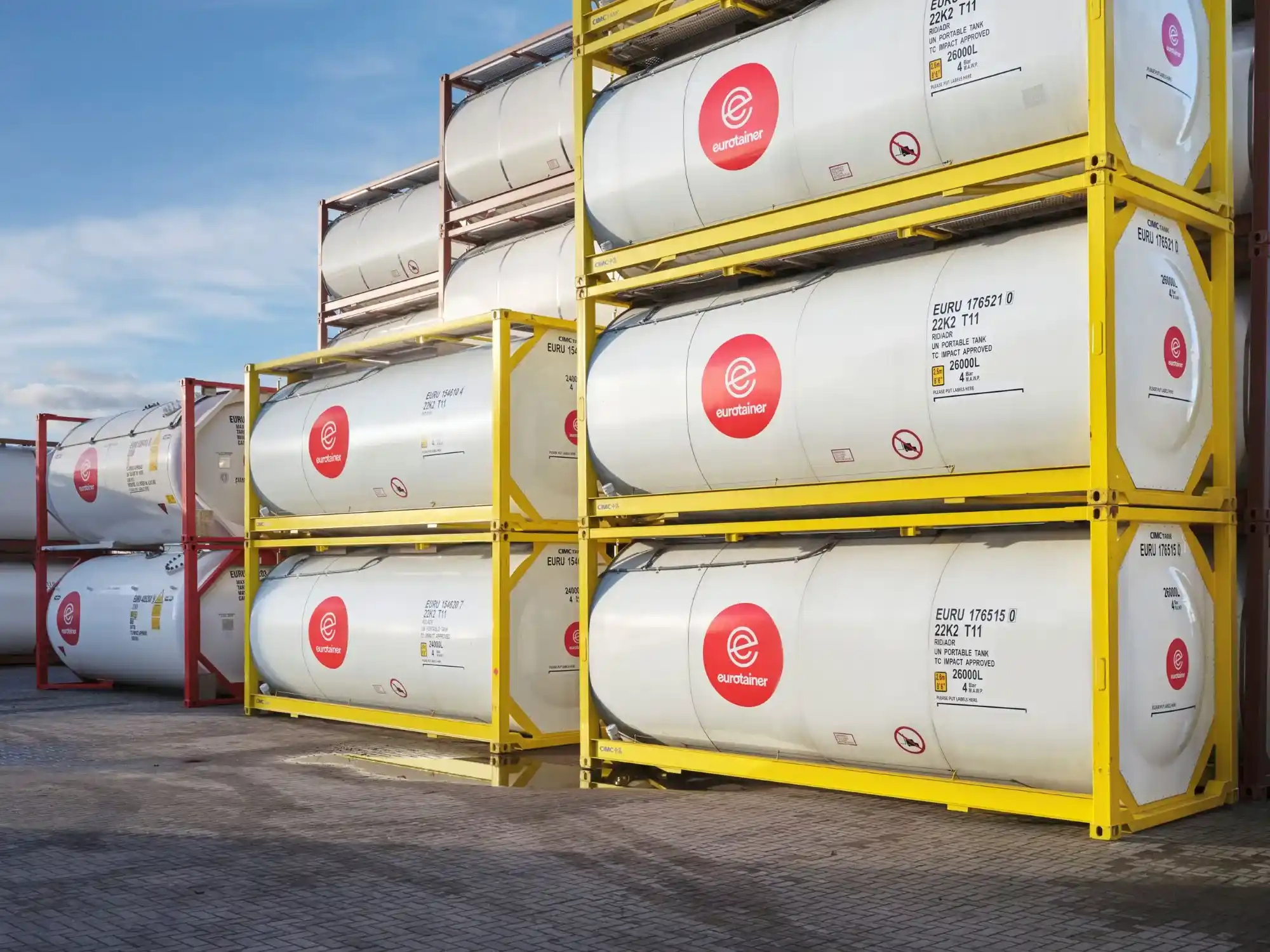 Gas & liquid-tank containers stacked on depot - eurotainer