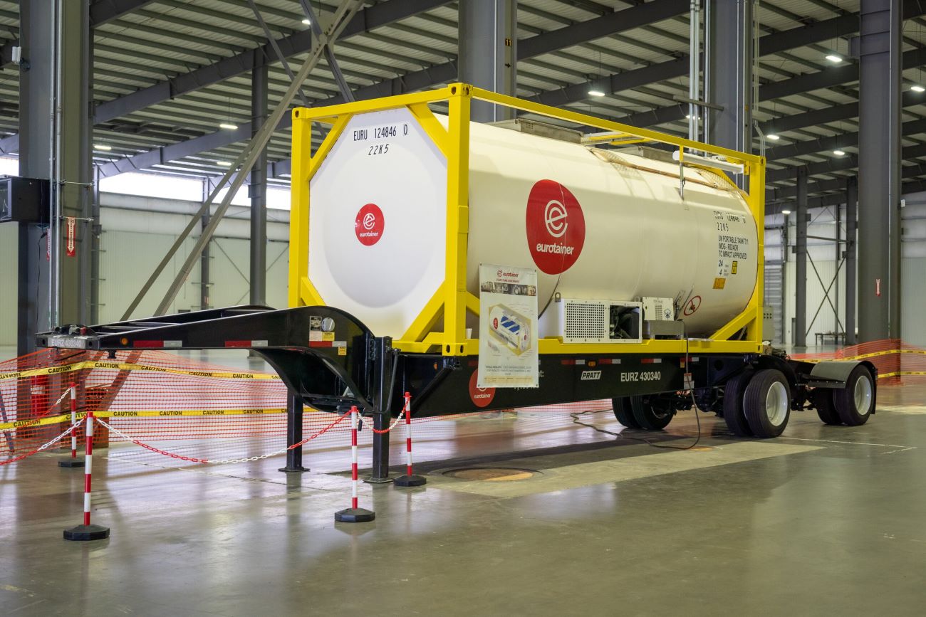 Tank container liquid on chassis - technical day US eurotainer